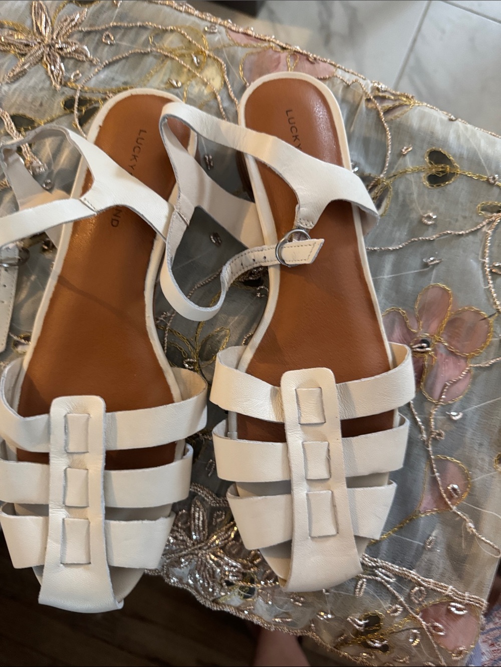 Lucky Brand White Strappy Leather Sandals with Ankle Strap!  Brand New !